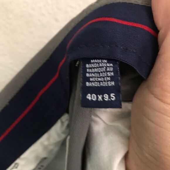 Izod flat front light gray shorts 40 - Picture 6 of 7